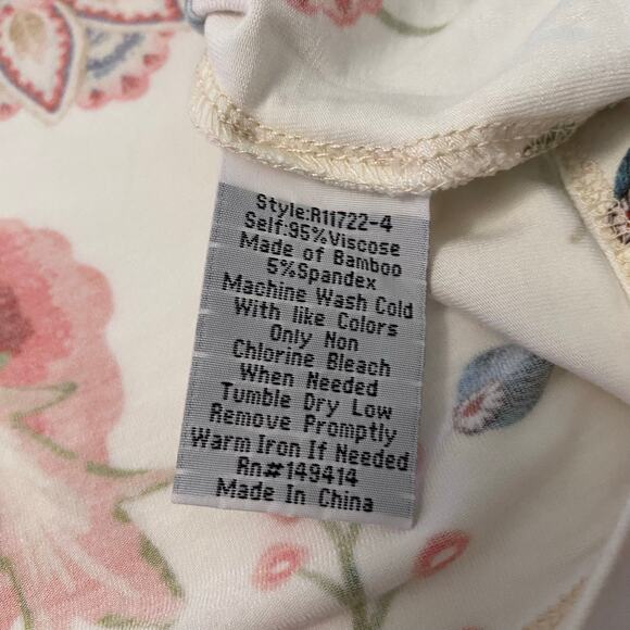 Johnny Was Floral V Neck Top Bamboo Bohemian Colorful women’s Size L / XL Read - Picture 5 of 7